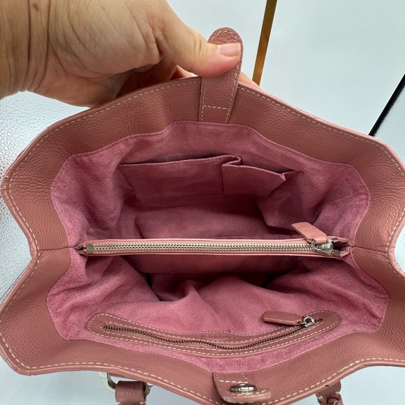 Tod's Pink Very Soft Pebbled Leather Tote with Elegant Design - Picture 7 of 14